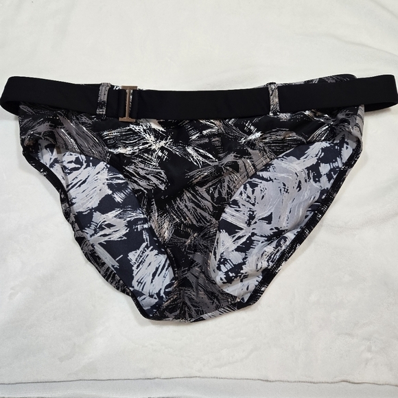 Be Creative Bikini size 12 - Picture 6 of 8